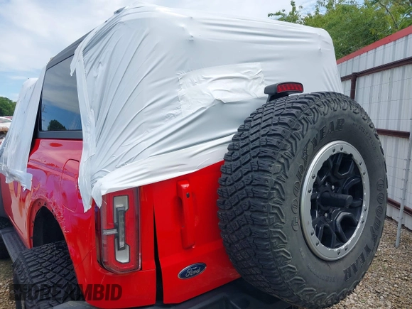 2022 Ford Bronco with VIN 1FMDE5CP1NLB84231, listed as a IAAI auction lot 42267040 with 28,260 mi miles and . Bid and sale history available at DreamBid. Image 13.