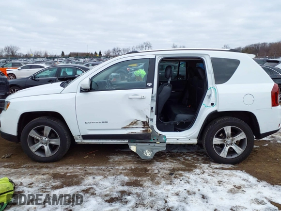 2017 Jeep Compass Latitude с VIN 1C4NJDEB5HD139453, выставлен на аукционе IAAI как лот 41160877 с пробегом 77 906 миль миль и . История ставок и продаж доступна на DreamBid. Изображение 15.