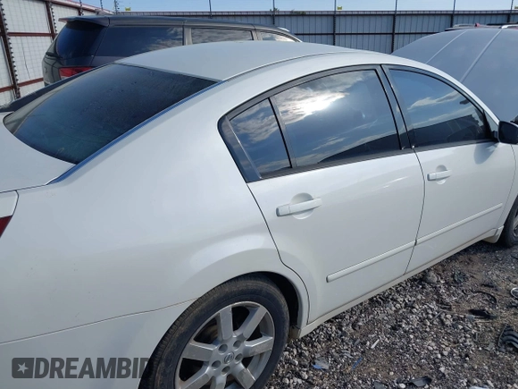 2006 Nissan Maxima 3.5 SL with VIN 1N4BA41E26C854721, listed as a IAAI auction lot 42045513 with 85,703 mi miles. Bid and sale history available at carsss.com. Image 6.