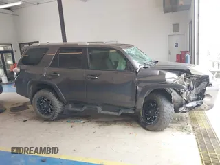 2018 Toyota 4Runner SR5 with VIN JTEBU5JR7J5550156, listed as a IAAI auction lot 41838265 with 171,242 mi miles and . Bid and sale history available at DreamBid. Image 12.