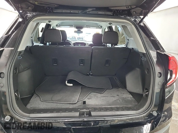 2022 GMC Terrain SLE with VIN 3GKALMEV5NL152975, listed as a IAAI auction lot 42832683 with 51,624 mi miles and . Bid and sale history available at DreamBid. Image 44.