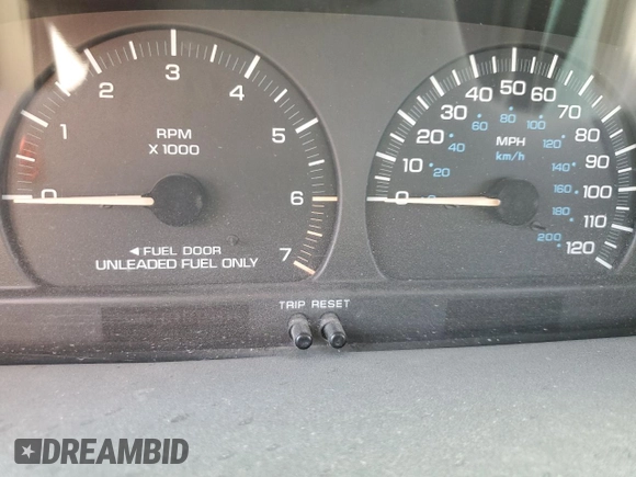 2000 Dodge Caravan Sport z VIN 2B4GP4431YR619923, wystawiony jako Copart lot #45060095 z przebiegiem 188 064 mil mil oraz Nie do naprawy • Non repairable. Historia ofert i sprzedaży dostępna na DreamBid. Obrazek 9.