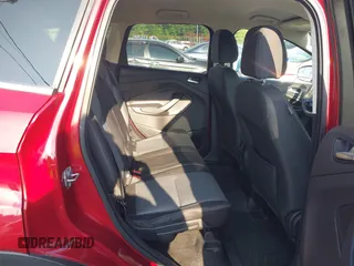 2017 Ford Escape SE z VIN 1FMCU0GD9HUF01849, wystawiony jako IAAI lot #42410230 z przebiegiem 177 423 mil mil oraz . Historia ofert i sprzedaży dostępna na DreamBid. Obrazek 8.