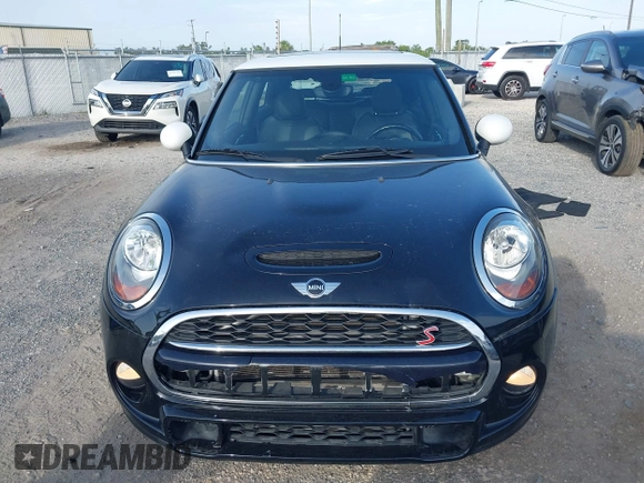 2016 MINI Hardtop S with VIN WMWXP7C53G2A42932, listed as a IAAI auction lot 42461469 with 76,038 mi miles and . Bid and sale history available at DreamBid. Image 12.