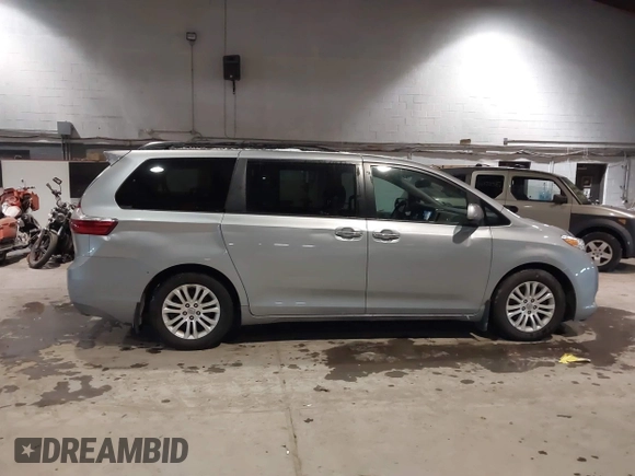 2017 Toyota Sienna XLE Auto Access Seat with VIN 5TDYZ3DC8HS769921, listed as a IAAI auction lot 41237055 with 152,509 mi miles and . Bid and sale history available at DreamBid. Image 14.