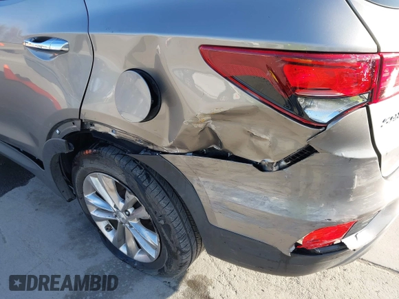 2017 Hyundai Santa Fe Sport 2.0T with VIN 5XYZU4LA7HG406516, listed as a IAAI auction lot 41847977 with 105,299 mi miles. Bid and sale history available at carsss.com. Image 6.