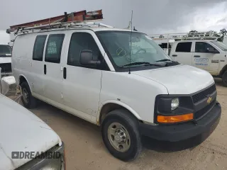 2015 Chevrolet Express Cargo z VIN 1GCWGFCF4F1230815, wystawiony jako Copart lot #60942305 z przebiegiem 185 018 mil mil oraz Czysty tytuł • Clean title. Historia ofert i sprzedaży dostępna na DreamBid. Obrazek 4.