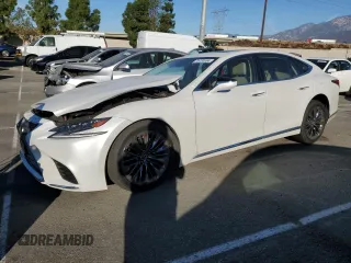 2020 Lexus LS with VIN JTHD51FF5L5012803, listed as a Copart auction lot 75730534 with 30,365 mi miles and Salvage Title. Bid and sale history available at carsss.com. Image 1.