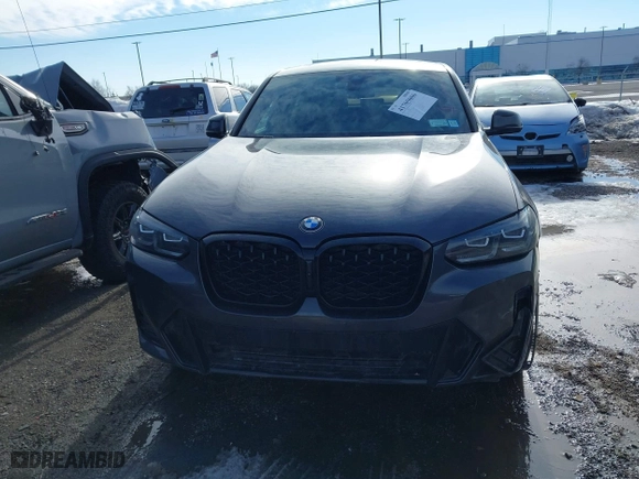 2023 BMW X4 xDrive30i with VIN 5UX33DT08P9S91679, listed as a IAAI auction lot 41705086 with 23,534 mi miles. Bid and sale history available at carsss.com. Image 12.