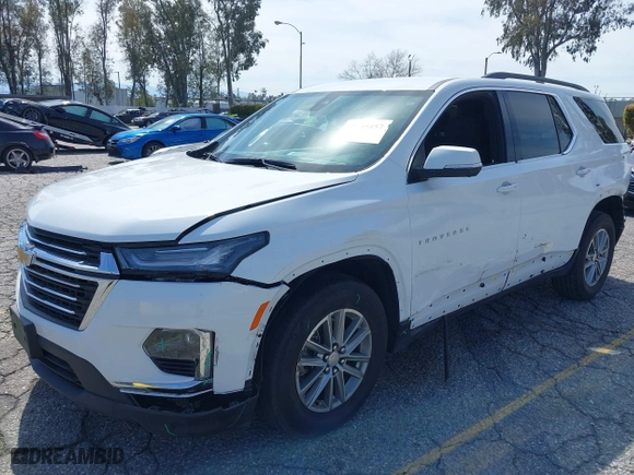 2023 Chevrolet Traverse LT Cloth with VIN 1GNERGKW7PJ223881, listed as a IAAI auction lot 41765157 with 31,613 mi miles. Bid and sale history available at carsss.com. Image 2.