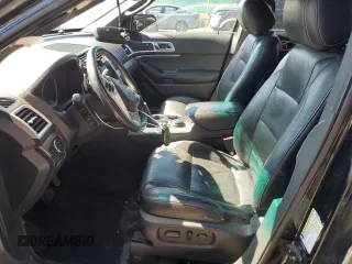 2014 Ford Explorer Sport z VIN 1FM5K8GT1EGA03482, wystawiony jako Copart lot #54343145 z przebiegiem 143 201 mil mil oraz Nie do naprawy • Non repairable. Historia ofert i sprzedaży dostępna na DreamBid. Obrazek 7.