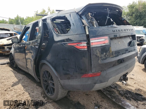 2017 Land Rover Discovery HSE with VIN SALRRBBV4HA013432, listed as a Copart auction lot 69820644 with Not Provided miles and Non Repairable. Bid and sale history available at carsss.com. Image 2.