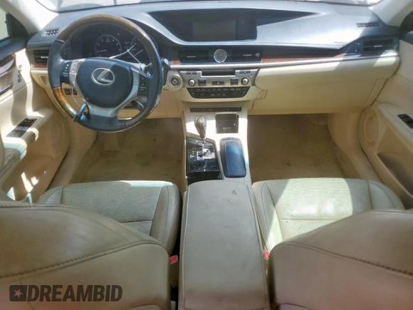 2014 Lexus ES 330 with VIN JTHBK1GG7E2146840, listed as a Copart auction lot 66757035 with 151,789 mi miles and Clean title. Bid and sale history available at DreamBid. Image 8.