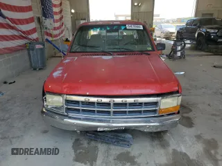 1996 Dodge Dakota z VIN 1B7GL23X3TS561778, wystawiony jako Copart lot #64678904 z przebiegiem 249 mil mil oraz Szkody całkowita. Historia ofert i sprzedaży dostępna na DreamBid. Obrazek 5.