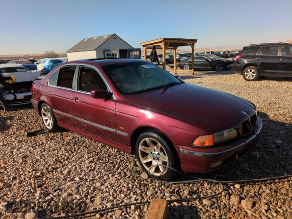 2000 BMW 5 Series 528iA with VIN WBADM634XYGU22333, listed as a Copart auction lot 42828925 with 182,510 mi miles and Salvage Title. Bid and sale history available at carsss.com. Image 4.