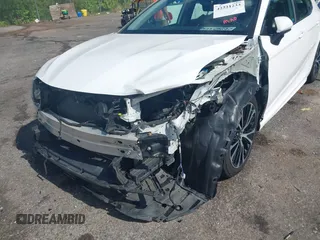 2019 Toyota Camry LE z VIN 4T1B11HK8KU708943, wystawiony jako IAAI lot #42221233 z przebiegiem 173 813 mil mil oraz . Historia ofert i sprzedaży dostępna na DreamBid. Obrazek 6.