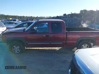 2004 Chevrolet Silverado 1500 with VIN 1GCEK19T34E387798, listed as a IAAI auction lot 41264663 with 308,522 mi miles and . Bid and sale history available at DreamBid. Image 14.