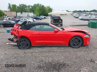 2022 Ford Mustang EcoBoost z VIN 1FATP8UH5N5115670, wystawiony jako IAAI lot #42216350 z przebiegiem 73 705 mil mil oraz . Historia ofert i sprzedaży dostępna na DreamBid. Obrazek 13.