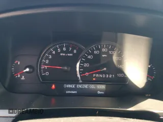 2008 Cadillac DTS 1SA z VIN 1G6KD57Y28U136336, wystawiony jako Copart lot #64738033 z przebiegiem 189 496 mil mil oraz Szkoda całkowita • Salvage title. Historia ofert i sprzedaży dostępna na DreamBid. Obrazek 9.