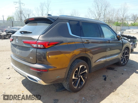 2022 Mitsubishi Outlander SEL z VIN JA4J4VA83NZ073287, wystawiony jako IAAI lot #42059579 z przebiegiem 45 092 mil mil oraz . Historia ofert i sprzedaży dostępna na DreamBid. Obrazek 4.