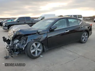 2020 Nissan Altima 2.5 SL with VIN 1N4BL4EW9LC249703, listed as a Copart auction lot 88711195 with 72,767 mi miles and Salvage Title. Bid and sale history available at carsss.com. Image 1.