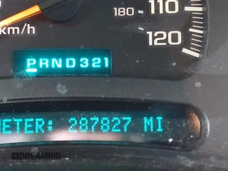 2004 GMC Yukon SLT with VIN 1GKEC13V94J125366, listed as a IAAI auction lot 42089017 with 287,827 mi miles. Bid and sale history available at carsss.com. Image 15.
