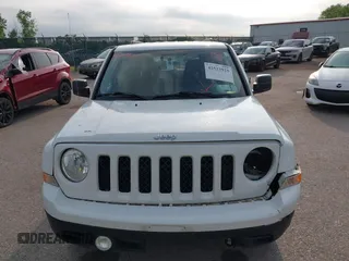 2015 Jeep Patriot Sport with VIN 1C4NJRBB0FD279697, listed as a IAAI auction lot 42523925 with 103,192 mi miles and . Bid and sale history available at DreamBid. Image 12.
