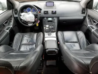 2014 Volvo XC90 R-Design with VIN YV4952CF0E1684728, listed as a Copart auction lot 47172354 with 143,345 mi miles and Salvage Title. Bid and sale history available at DreamBid. Image 8.