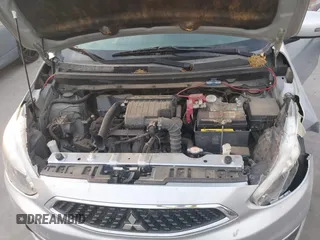 2017 Mitsubishi Mirage SE z VIN ML32A4HJ4HH002795, wystawiony jako IAAI lot #42063244 z przebiegiem 111 378 mil mil oraz . Historia ofert i sprzedaży dostępna na DreamBid. Obrazek 10.