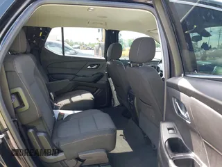 2019 Chevrolet Traverse LT Cloth z VIN 1GNERGKW8KJ138606, wystawiony jako IAAI lot #42224318 z przebiegiem 155 959 mil mil oraz . Historia ofert i sprzedaży dostępna na DreamBid. Obrazek 8.