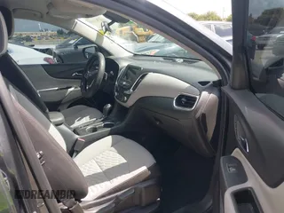 2019 Chevrolet Equinox LS with VIN 3GNAXHEV6KS653809, listed as a IAAI auction lot 41963115 with 127,724 mi miles. Bid and sale history available at carsss.com. Image 5.