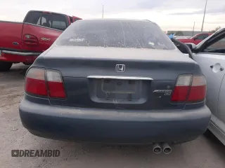 1997 Honda Accord EX with VIN 1HGCD5661VA113906, listed as a Copart auction lot 87345854 with 182,828 mi miles and Non Repairable. Bid and sale history available at carsss.com. Image 6.