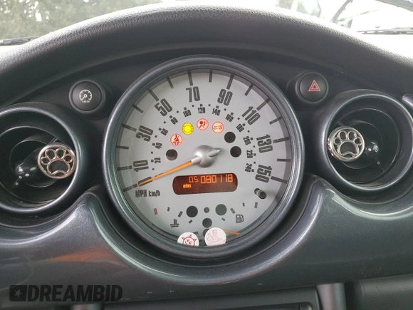 2003 MINI Hardtop S with VIN WMWRE33433TD70970, listed as a Copart auction lot 46120835 with 80,118 mi miles and Salvage Title. Bid and sale history available at DreamBid. Image 9.