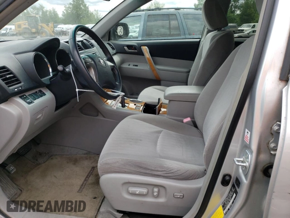 2008 Toyota Highlander Hybrid with VIN JTEEW41A582002339, listed as a Copart auction lot 60844834 with 59,775 mi miles and Salvage Title. Bid and sale history available at carsss.com. Image 7.