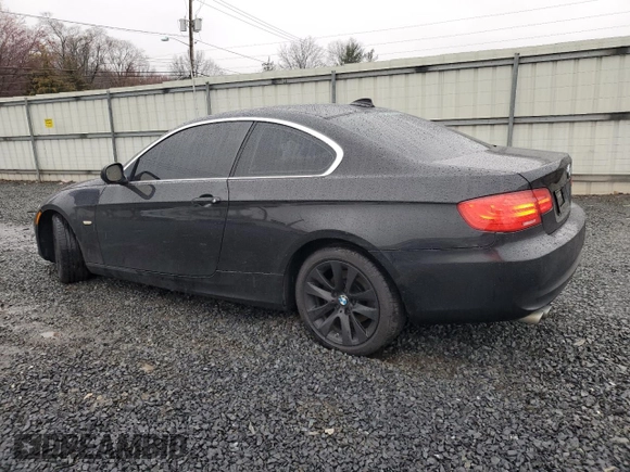 2011 BMW 3 Series 328i xDrive with VIN WBAKF5C52BE655856, listed as a Copart auction lot 50364475 with 90,522 mi miles and Salvage Title. Bid and sale history available at carsss.com. Image 2.