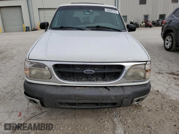 2000 Ford Explorer XLT with VIN 1FMZU73E1YZC42780, listed as a Copart auction lot 50000725 with 193,306 mi miles and Salvage Title. Bid and sale history available at DreamBid. Image 5.