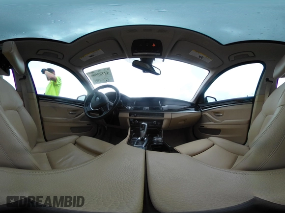2015 BMW 5 Series 535d xDrive with VIN WBAFV3C5XFD686633, listed as a IAAI auction lot 42525595 with 125,794 mi miles and . Bid and sale history available at DreamBid. Image 18.