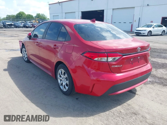 2021 Toyota Corolla LE with VIN 5YFEPMAE4MP168772, listed as a IAAI auction lot 39918982 with 84,699 mi miles. Bid and sale history available at carsss.com. Image 3.