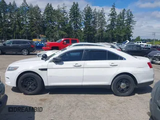 2013 Ford Police Interceptor с VIN 1FAHP2MT4DG184957, выставлен на аукционе IAAI как лот 42580435 с пробегом 77 246 миль миль и . История ставок и продаж доступна на DreamBid. Изображение 15.