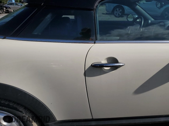 2012 MINI Cooper Coupe with VIN WMWSX1C52CT164027, listed as a Copart auction lot 74329124 with 0 mi miles and Clean Title. Bid and sale history available at carsss.com. Image 10.