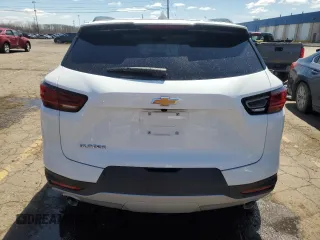 2024 Chevrolet Blazer LT z VIN 3GNKBCR49RS277852, wystawiony jako Copart lot #52954735 z przebiegiem 5 567 mil mil oraz Szkoda całkowita • Salvage title. Historia ofert i sprzedaży dostępna na DreamBid. Obrazek 6.