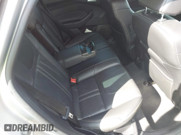 2013 Ford Focus SE with VIN 1FADP3K25DL335939, listed as a IAAI auction lot 42088780 with 149,957 mi miles. Bid and sale history available at carsss.com. Image 8.