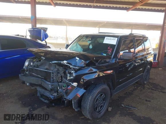 2014 Jeep Patriot Sport with VIN 1C4NJPBB7ED915924, listed as a IAAI auction lot 41641555 with 131,732 mi miles. Bid and sale history available at carsss.com. Image 17.