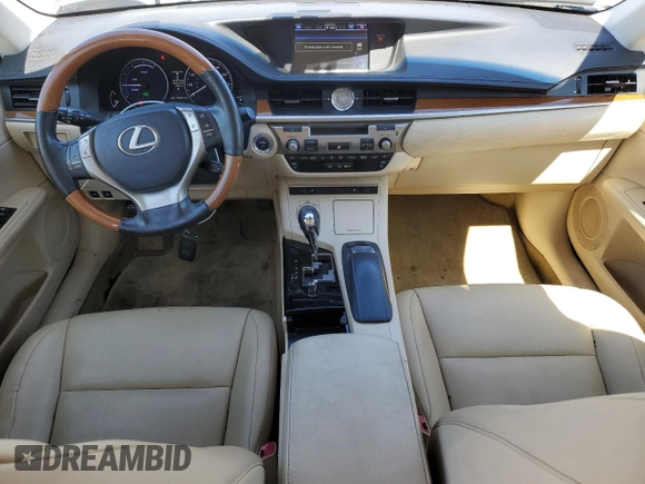 2013 Lexus ES 300h with VIN JTHBW1GG1D2011128, listed as a Copart auction lot 58246565 with 128,242 mi miles and Salvage title. Bid and sale history available at DreamBid. Image 8.