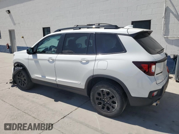 2022 Honda Passport TrailSport with VIN 5FNYF8H65NB004885, listed as a Copart auction lot 54376465 with 79,516 mi miles and Salvage title. Bid and sale history available at DreamBid. Image 2.