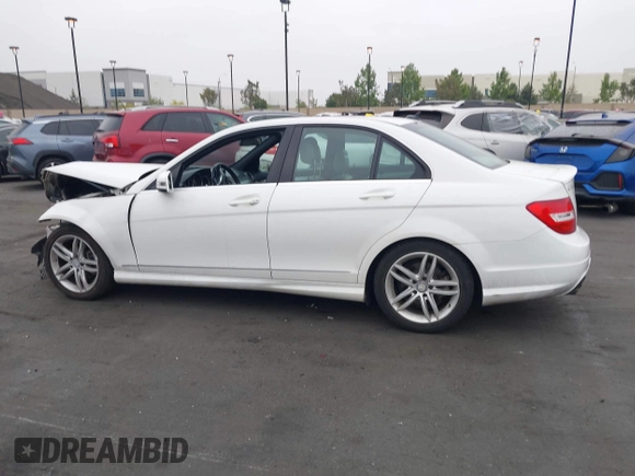 2014 Mercedes-Benz C 250 Sport with VIN WDDGF4HB7EA908236, listed as a IAAI auction lot 42379526 with 133,796 mi miles and . Bid and sale history available at DreamBid. Image 15.