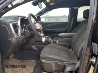 2024 GMC Canyon 4WD Elevation with VIN 1GTP6BEK7R1201100, listed as a Copart auction lot 86988794 with 10,935 mi miles and Salvage Title. Bid and sale history available at carsss.com. Image 7.