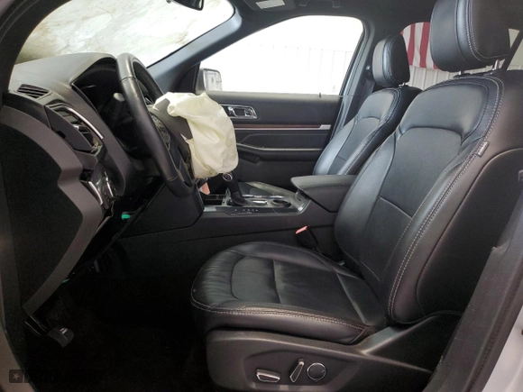2018 Ford Explorer Limited with VIN 1FM5K7F88JGA69853, listed as a Copart auction lot 51340185 with 49,057 mi miles and Clean Title. Bid and sale history available at carsss.com. Image 7.