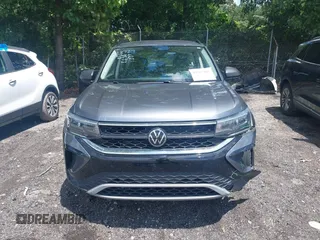 2024 Volkswagen Taos S с VIN 3VV5X7B21RM015188, выставлен на аукционе IAAI как лот 42509303 с пробегом 37 697 миль миль и . История ставок и продаж доступна на DreamBid. Изображение 12.