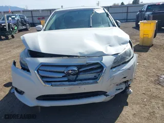 2015 Subaru Legacy 2.5i Limited with VIN 4S3BNAL66F3011270, listed as a IAAI auction lot 42047227 with 172,473 mi miles. Bid and sale history available at carsss.com. Image 13.